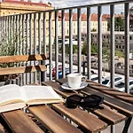 Prague Days - Garage Parking - Balcony - Stylish Studio Apt