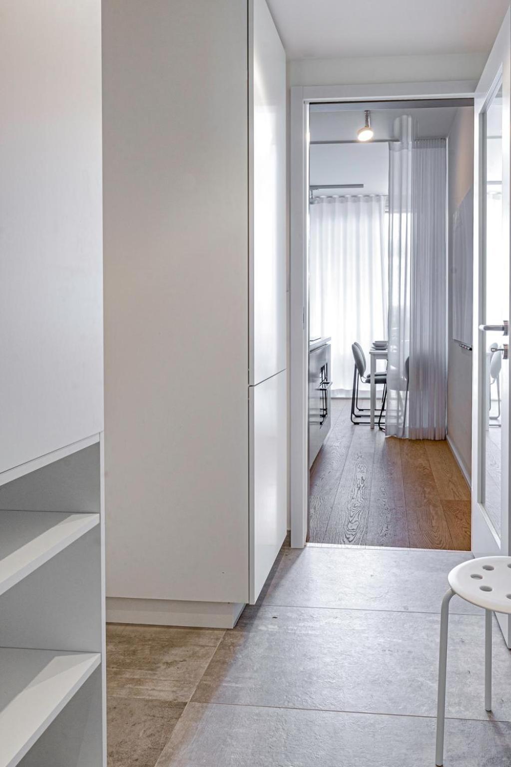 Days - Garage Parking - Balcony - Stylish